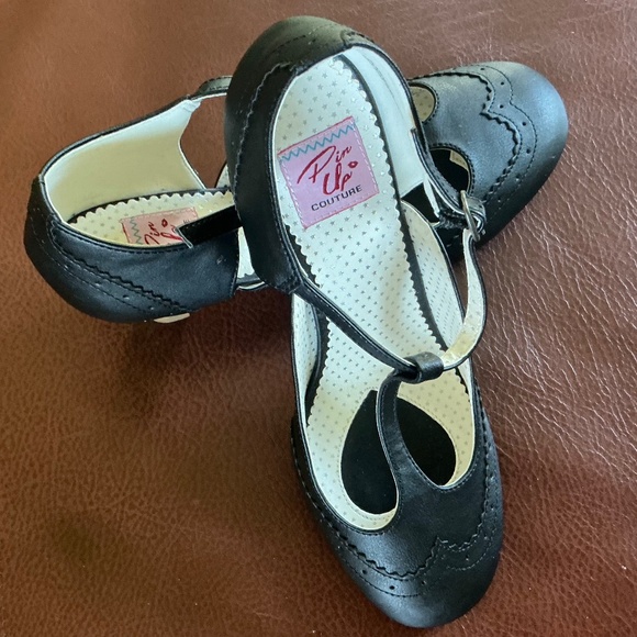 Pin Up Couture black T strap 50’s 60’s rockabilly nwt heels size 10 - Picture 1 of 5